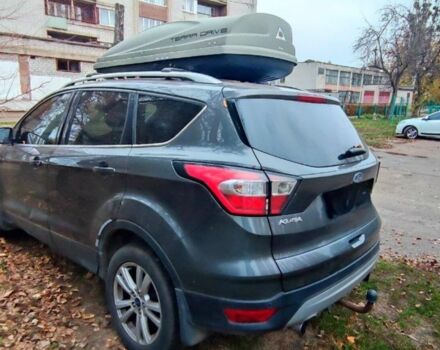 Серый Форд Куга, объемом двигателя 0 л и пробегом 75 тыс. км за 11500 $, фото 1 на Automoto.ua