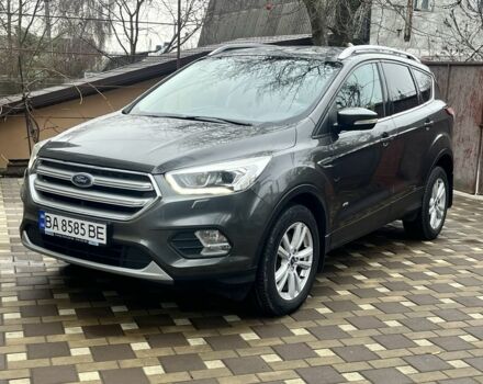 Серый Форд Куга, объемом двигателя 2 л и пробегом 144 тыс. км за 17700 $, фото 1 на Automoto.ua