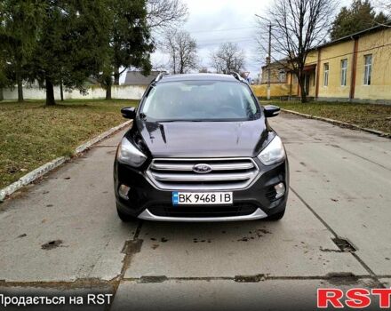Серый Форд Куга, объемом двигателя 2 л и пробегом 279 тыс. км за 15900 $, фото 1 на Automoto.ua
