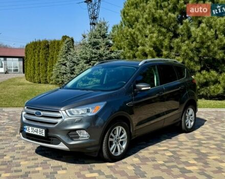 Серый Форд Куга, объемом двигателя 2 л и пробегом 181 тыс. км за 16000 $, фото 1 на Automoto.ua