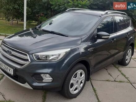 Серый Форд Куга, объемом двигателя 2 л и пробегом 90 тыс. км за 19000 $, фото 1 на Automoto.ua