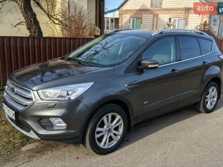 Сірий Форд Куга, об'ємом двигуна 2 л та пробігом 243 тис. км за 13000 $, фото 1 на Automoto.ua