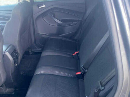 Серый Форд Куга, объемом двигателя 2 л и пробегом 115 тыс. км за 19000 $, фото 1 на Automoto.ua