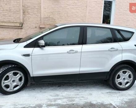 Серый Форд Куга, объемом двигателя 1.5 л и пробегом 82 тыс. км за 15000 $, фото 1 на Automoto.ua