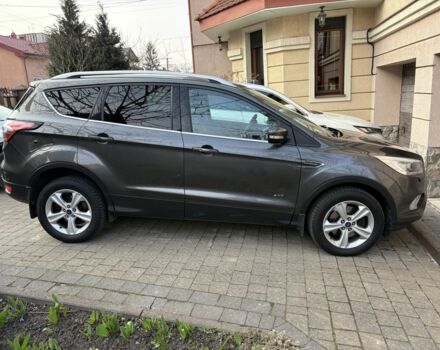 Серый Форд Куга, объемом двигателя 2 л и пробегом 115 тыс. км за 17500 $, фото 1 на Automoto.ua