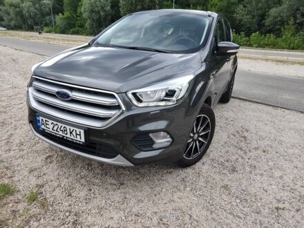 Сірий Форд Куга, об'ємом двигуна 1.5 л та пробігом 26 тис. км за 20023 $, фото 1 на Automoto.ua