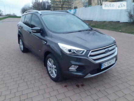 Серый Форд Куга, объемом двигателя 2 л и пробегом 167 тыс. км за 17700 $, фото 1 на Automoto.ua