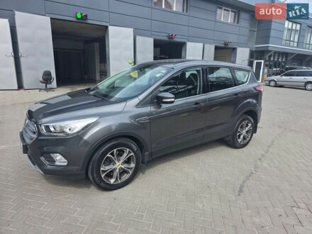 Сірий Форд Куга, об'ємом двигуна 1.5 л та пробігом 112 тис. км за 16500 $, фото 1 на Automoto.ua