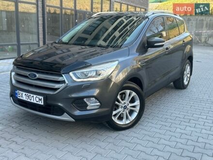 Серый Форд Куга, объемом двигателя 1.5 л и пробегом 147 тыс. км за 15750 $, фото 1 на Automoto.ua