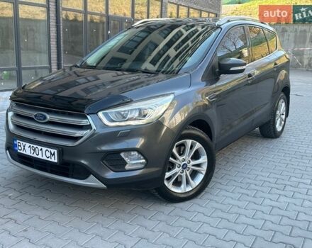 Серый Форд Куга, объемом двигателя 1.5 л и пробегом 147 тыс. км за 15750 $, фото 1 на Automoto.ua