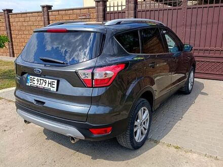 Серый Форд Куга, объемом двигателя 2 л и пробегом 82 тыс. км за 20500 $, фото 1 на Automoto.ua
