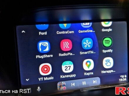 Серый Форд Куга, объемом двигателя 1.5 л и пробегом 104 тыс. км за 20500 $, фото 1 на Automoto.ua