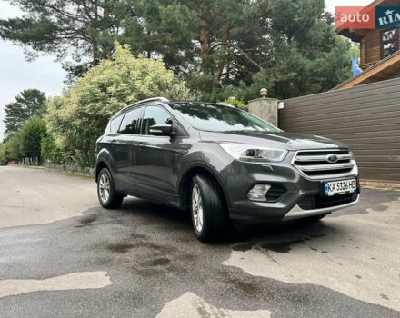 Серый Форд Куга, объемом двигателя 2 л и пробегом 81 тыс. км за 21999 $, фото 1 на Automoto.ua
