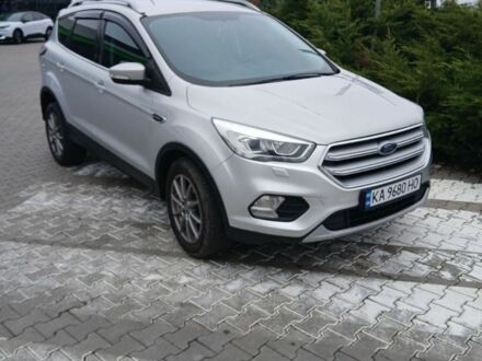 Серый Форд Куга, объемом двигателя 1.5 л и пробегом 171 тыс. км за 14800 $, фото 1 на Automoto.ua