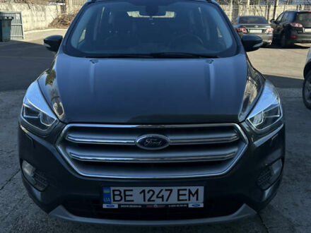 Форд Куга 2019 в Николаеве на Automoto.ua Серый Форд Куга, объемом двигателя 1.5 л и пробегом 117 тыс. км за 17300 $, фото 1 на Automoto.ua