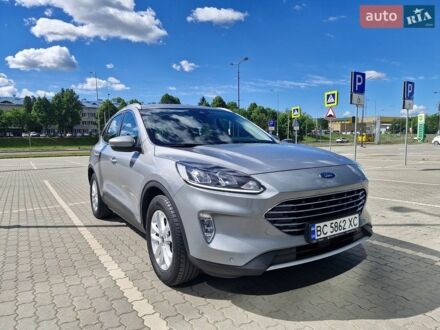 Сірий Форд Куга, об'ємом двигуна 1.5 л та пробігом 64 тис. км за 20500 $, фото 1 на Automoto.ua