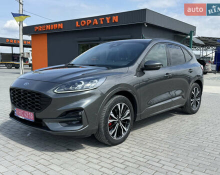 Серый Форд Куга, объемом двигателя 2 л и пробегом 232 тыс. км за 23797 $, фото 1 на Automoto.ua