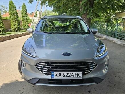 Форд Куга 2021 в Черкассах на Automoto.ua Серый Форд Куга, объемом двигателя 1.5 л и пробегом 48 тыс. км за 23642 $, фото 1 на Automoto.ua