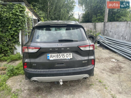 Сірий Форд Куга, об'ємом двигуна 1.5 л та пробігом 42 тис. км за 20000 $, фото 1 на Automoto.ua