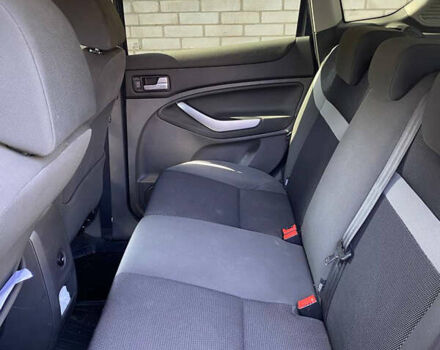 Синий Форд Куга, объемом двигателя 2 л и пробегом 212 тыс. км за 11099 $, фото 5 на Automoto.ua