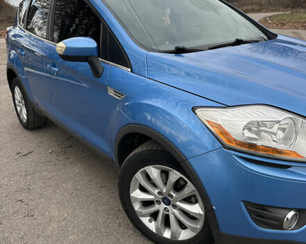 Синий Форд Куга, объемом двигателя 2.52 л и пробегом 192 тыс. км за 10000 $, фото 1 на Automoto.ua