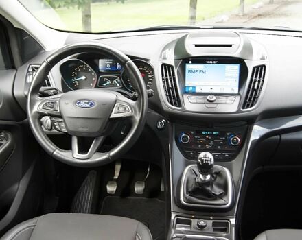 Синій Форд Куга, об'ємом двигуна 1.5 л та пробігом 126 тис. км за 15000 $, фото 8 на Automoto.ua