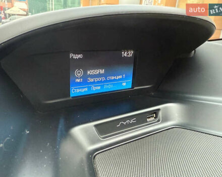 Синий Форд Куга, объемом двигателя 1.5 л и пробегом 145 тыс. км за 13500 $, фото 17 на Automoto.ua