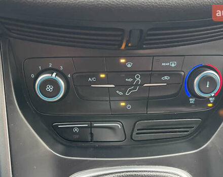 Синій Форд Куга, об'ємом двигуна 1.5 л та пробігом 146 тис. км за 15800 $, фото 35 на Automoto.ua