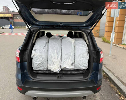 Синий Форд Куга, объемом двигателя 1.5 л и пробегом 145 тыс. км за 13500 $, фото 15 на Automoto.ua