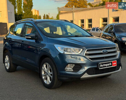 Синий Форд Куга, объемом двигателя 1.5 л и пробегом 74 тыс. км за 18390 $, фото 12 на Automoto.ua