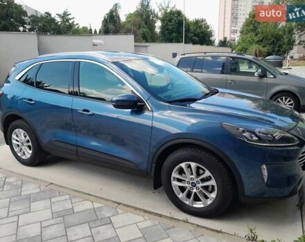 Синий Форд Куга, объемом двигателя 1.5 л и пробегом 94 тыс. км за 22000 $, фото 2 на Automoto.ua