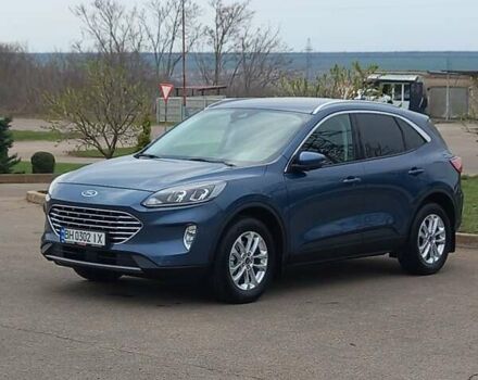 Синий Форд Куга, объемом двигателя 1.5 л и пробегом 40 тыс. км за 26500 $, фото 1 на Automoto.ua