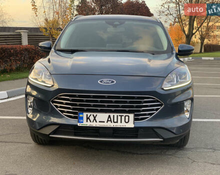 Синий Форд Куга, объемом двигателя 1.5 л и пробегом 22 тыс. км за 25800 $, фото 1 на Automoto.ua