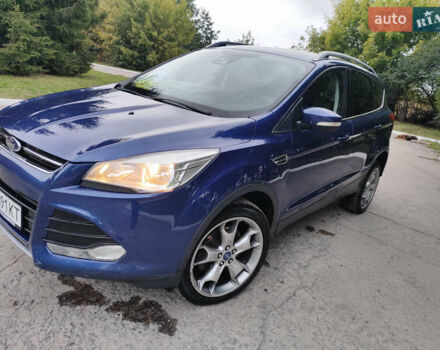 Синий Форд Куга, объемом двигателя 2 л и пробегом 242 тыс. км за 13900 $, фото 1 на Automoto.ua
