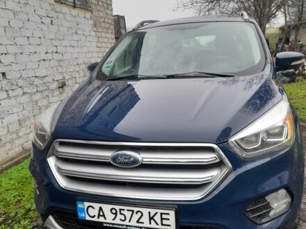 Синий Форд Куга, объемом двигателя 2 л и пробегом 245 тыс. км за 16561 $, фото 1 на Automoto.ua