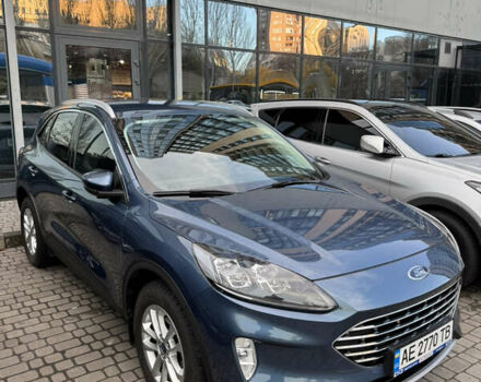 Синій Форд Куга, об'ємом двигуна 1.5 л та пробігом 28 тис. км за 26900 $, фото 1 на Automoto.ua