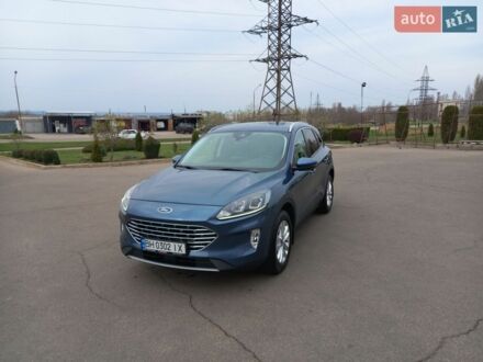 Синій Форд Куга, об'ємом двигуна 1.5 л та пробігом 47 тис. км за 26000 $, фото 1 на Automoto.ua