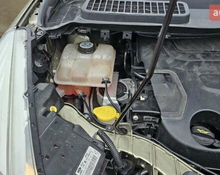 Зелений Форд Куга, об'ємом двигуна 2 л та пробігом 155 тис. км за 12500 $, фото 36 на Automoto.ua