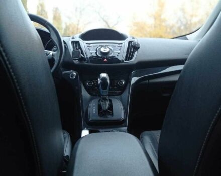 Зелений Форд Куга, об'ємом двигуна 2 л та пробігом 232 тис. км за 11700 $, фото 10 на Automoto.ua