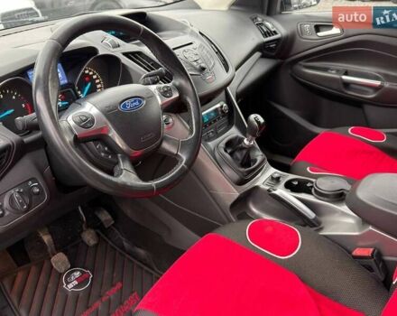 Форд Куга 2013 в Харькове на Automoto.ua Зеленый Форд Куга, объемом двигателя 2 л и пробегом 157 тыс. км за 12800 $, фото 19 на Automoto.ua