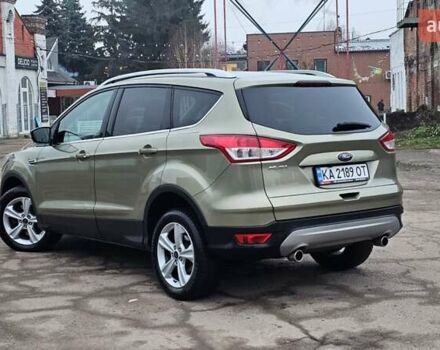 Зелений Форд Куга, об'ємом двигуна 2 л та пробігом 155 тис. км за 12500 $, фото 4 на Automoto.ua