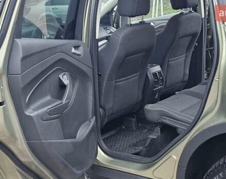 Зелений Форд Куга, об'ємом двигуна 2 л та пробігом 155 тис. км за 12500 $, фото 22 на Automoto.ua