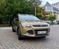 Зеленый Форд Куга, объемом двигателя 2 л и пробегом 108 тыс. км за 12300 $, фото 1 на Automoto.ua