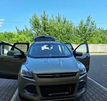 Форд Куга 2013 в Ужгороде на Automoto.ua Зеленый Форд Куга, объемом двигателя 2 л и пробегом 222 тыс. км за 11200 $, фото 21 на Automoto.ua