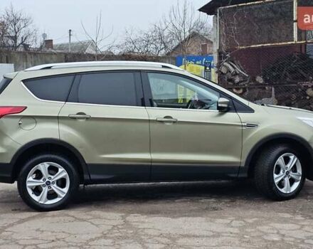 Зелений Форд Куга, об'ємом двигуна 2 л та пробігом 155 тис. км за 12500 $, фото 7 на Automoto.ua