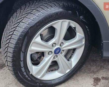 Зелений Форд Куга, об'ємом двигуна 2 л та пробігом 155 тис. км за 12500 $, фото 13 на Automoto.ua