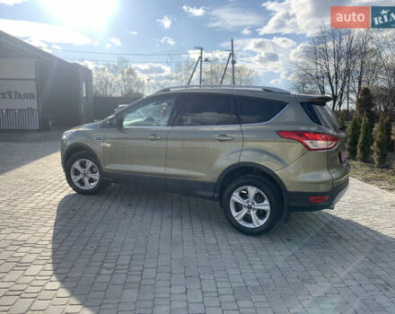 Зелений Форд Куга, об'ємом двигуна 2 л та пробігом 211 тис. км за 12900 $, фото 6 на Automoto.ua