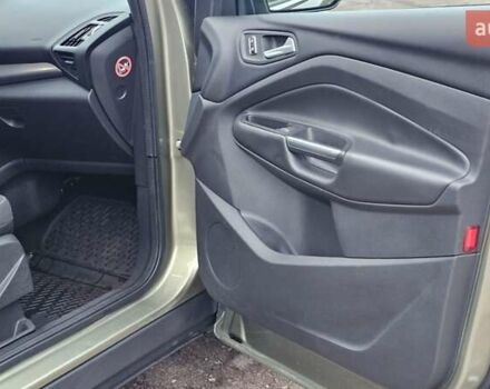 Зелений Форд Куга, об'ємом двигуна 2 л та пробігом 155 тис. км за 12500 $, фото 21 на Automoto.ua