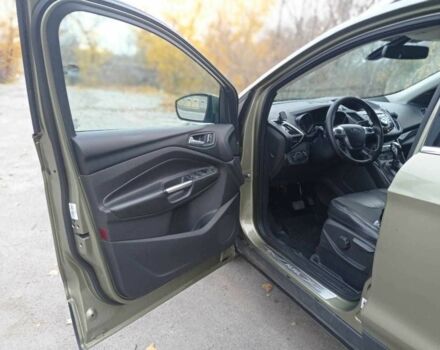 Зелений Форд Куга, об'ємом двигуна 2 л та пробігом 232 тис. км за 11700 $, фото 5 на Automoto.ua
