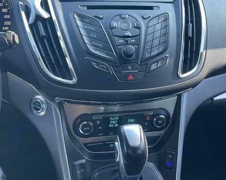 Зелений Форд Куга, об'ємом двигуна 2 л та пробігом 196 тис. км за 12000 $, фото 19 на Automoto.ua